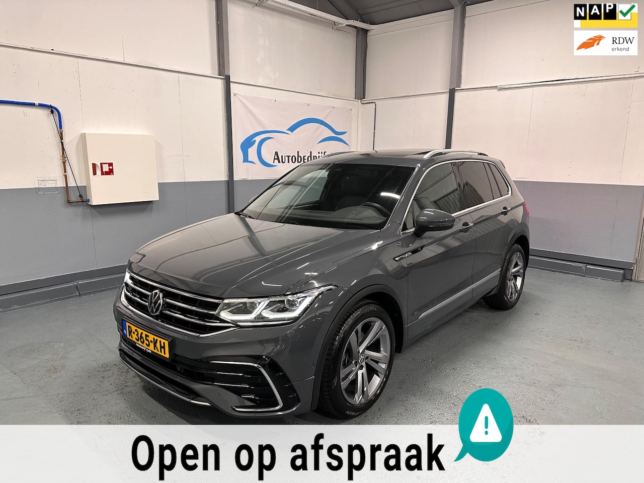 Volkswagen Tiguan - 1.5 TSI R-Line Dsg 2021 37DKM Bomvol 150PK - AutoWereld.nl