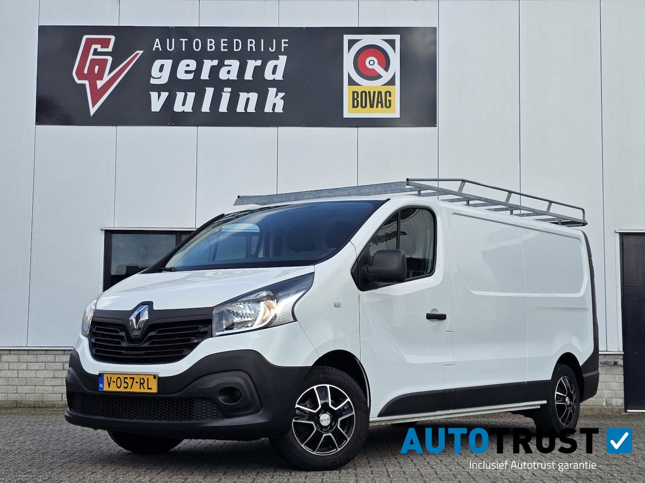 Renault Trafic - 120PK L2H1 Comfort CRUISE TREKHAAK IMPERIAAL - AutoWereld.nl