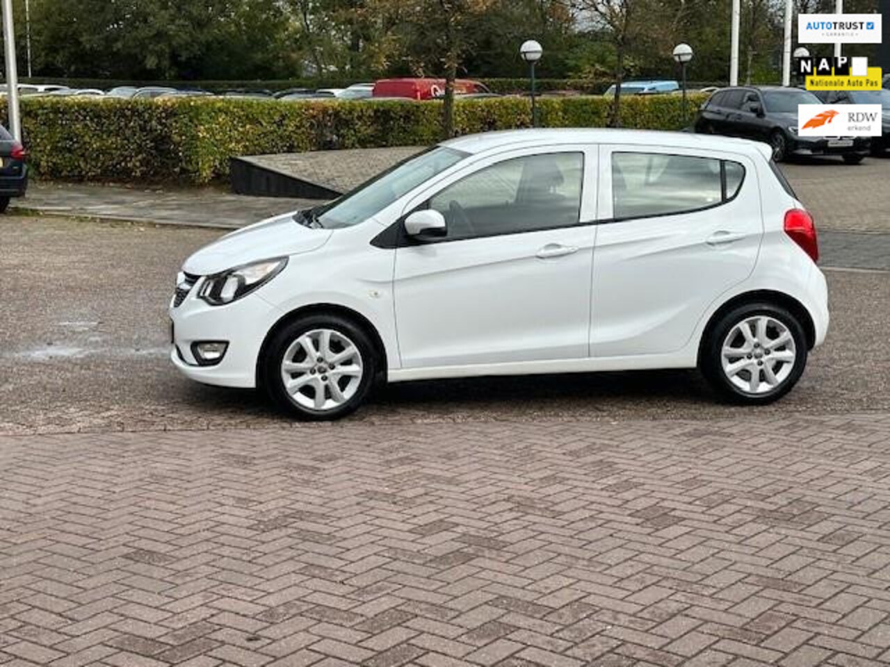 Opel Karl - 1.0 ecoFLEX Selection 1.0 ecoFLEX Selection,bj.2016,kleur:wit,climate,stereo,APK tot 10/2025 en NAP met 132524 k - AutoWereld.nl