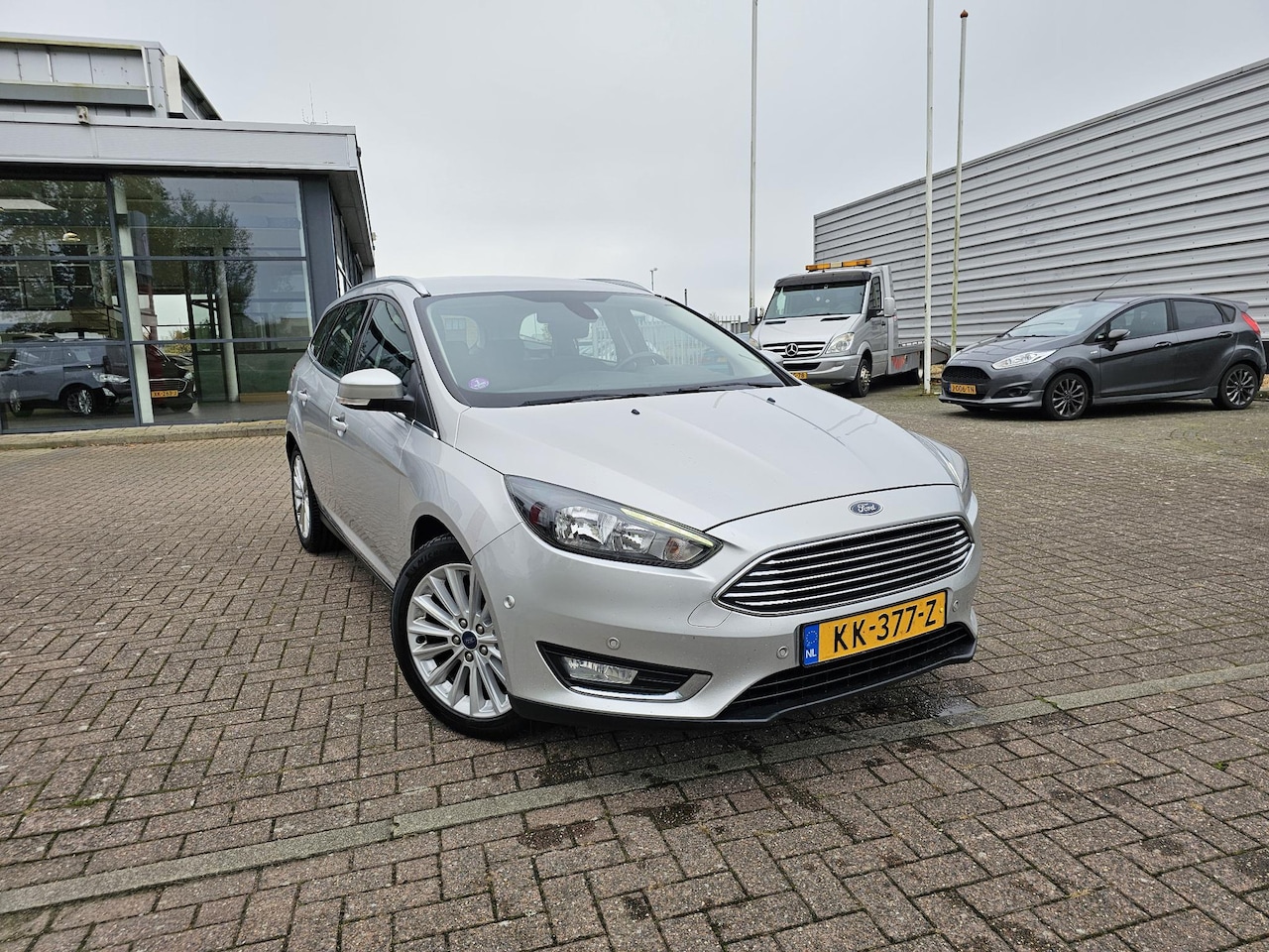 Ford Focus Wagon - 1.0 Titanium 1.0 Titanium - AutoWereld.nl