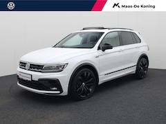 Volkswagen Tiguan - 1.5TSI/150PK R Line Blackstyle DSG · Panoramadak · Parkeersensoren + Camera · Stoelverwarm