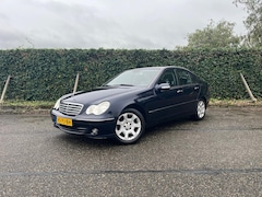 Mercedes-Benz C-klasse - 180 K. Elegance / 143pk / Trekhaak