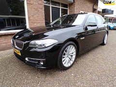 BMW 5-serie Touring - 528xi Luxury Edition Automaat / Leder / Navi / Stoelverwarming