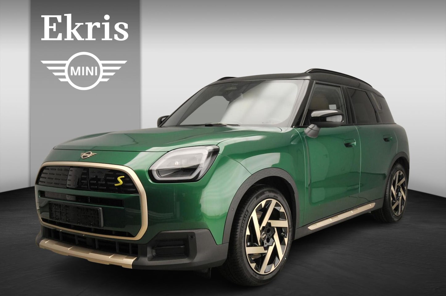 MINI Countryman - SE | Favoured Trim + Package M | Maximaal MINI - AutoWereld.nl