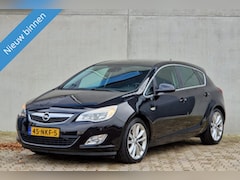 Opel Astra - 1.4 Turbo Cosmo