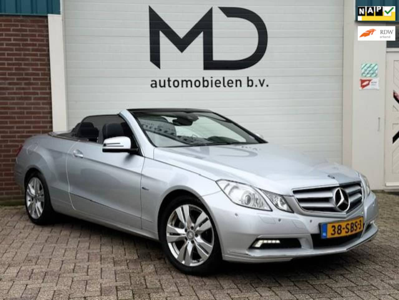 Mercedes-Benz E-klasse Cabrio - 200 CGI Avantgarde / LED - AutoWereld.nl