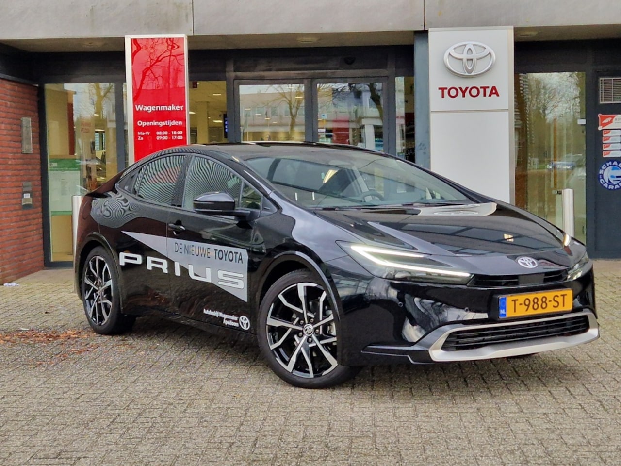 Toyota Prius - 2.0 Plug-in 223PK Executive NL-Auto Stoel+Stuurverwarming - AutoWereld.nl