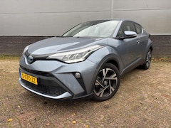 Toyota C-HR - 1.8 Hybrid Dynamic Automaat 122pk Parkeersensoren vóór- & achter BSM Apple Carplay/Android