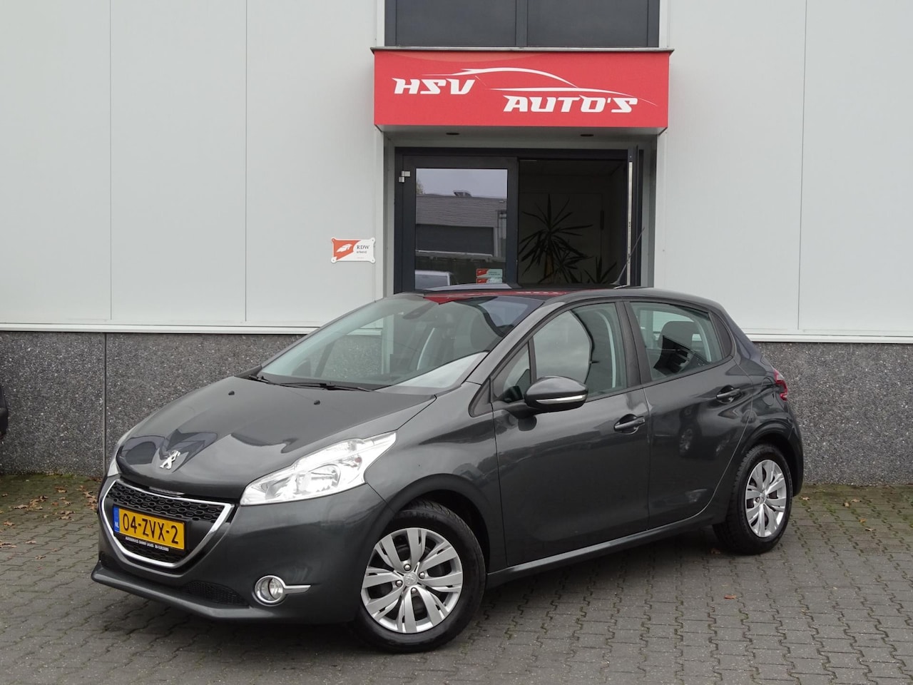 Peugeot 208 - 1.2 VTi Envy airco 4-deurs navigatie org NL - AutoWereld.nl