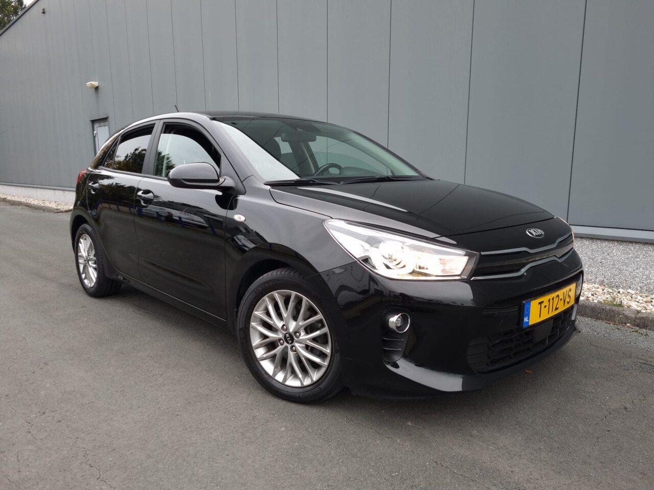 Kia Rio - 1.0 TGDI | Apple carplay | stoel/stuurverwarming | camera | cruise control - AutoWereld.nl