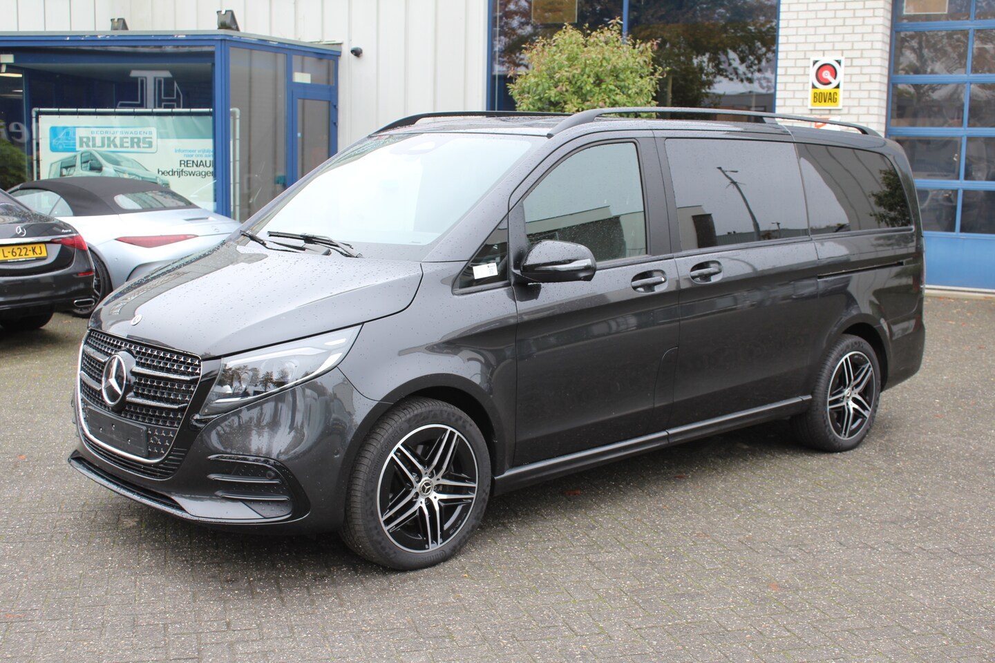 Mercedes-Benz V-klasse - 300d 4-Matic, L2 Avantgarde Easy pack pakket, Winterpakket met standkachel, Etc. - AutoWereld.nl