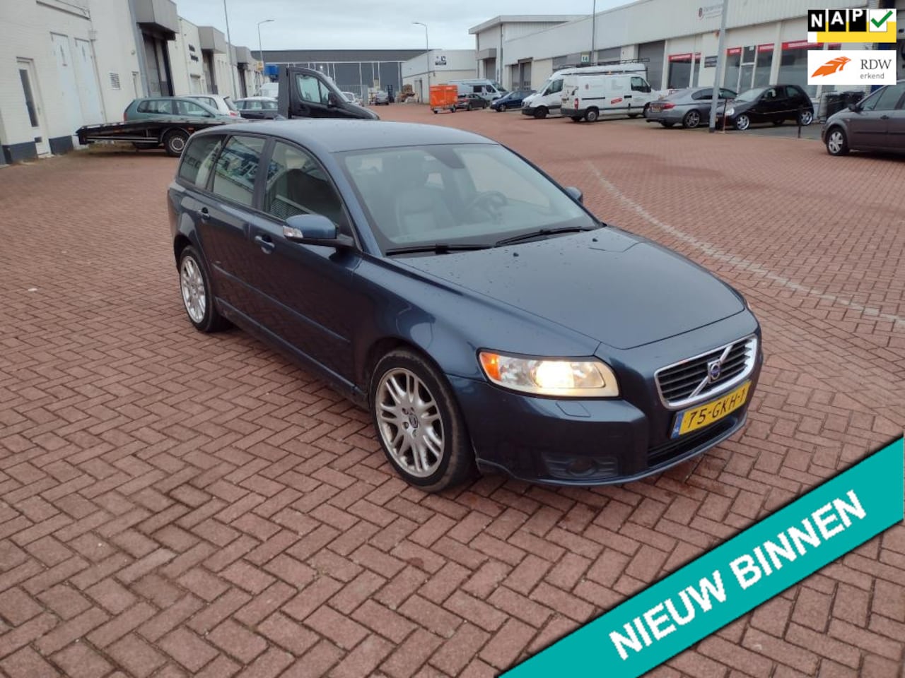 Volvo V50 - 2.0 Edition II MOOIE AUTO BEL 0619590613 - AutoWereld.nl