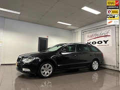 Skoda Superb Combi - 1.4 TSI Comfort Business Line * Panoramadak / Navigatie / Leder / NL Auto