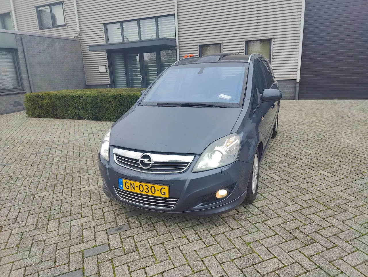 Opel Zafira - 1.7 CDTi Edition 2010 Pano leer xenon navi full - AutoWereld.nl