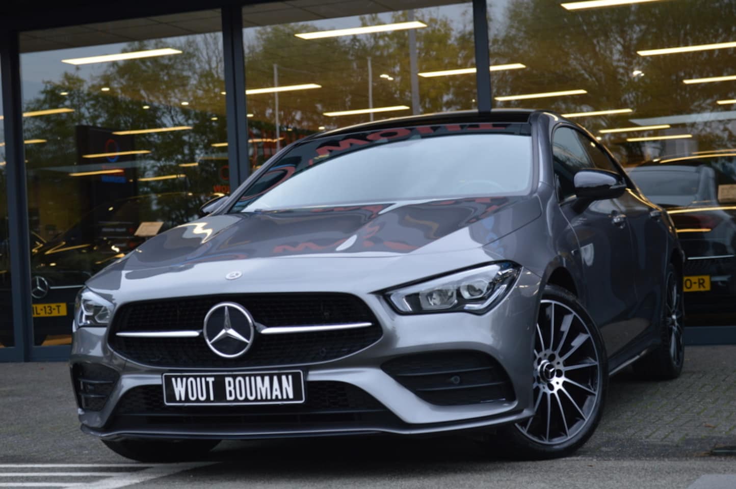 Mercedes-Benz CLA-Klasse - 250 e AMG Led Panorama Widescreen Sfeer Burmester Camera Augmented Reality Pdc - AutoWereld.nl