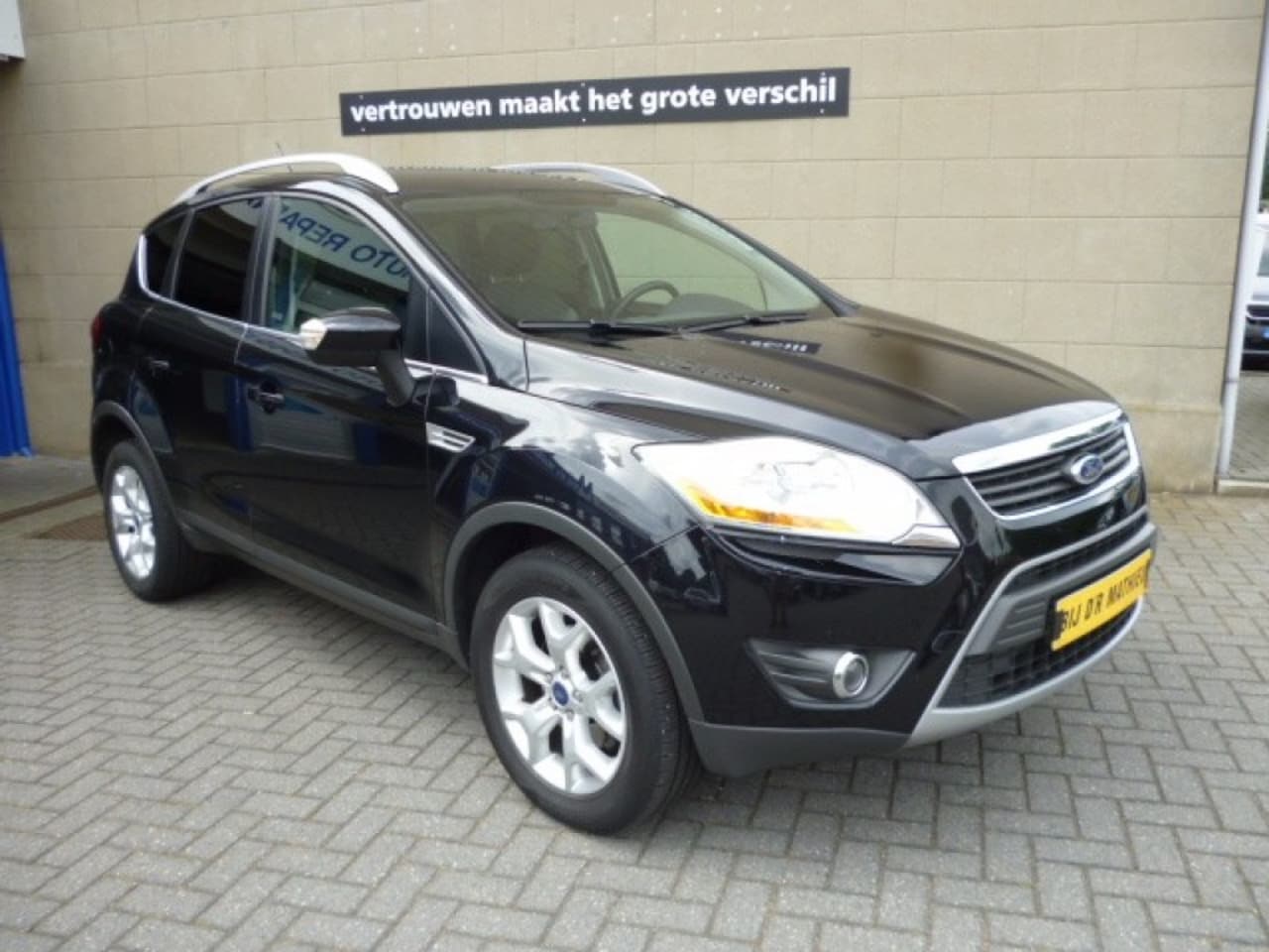 Ford Kuga - 2.0 TDCI 140pk Titanium 6 versn.FWD NIEUWSTAAT - AutoWereld.nl