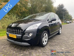 Peugeot 3008 - 1.6 VTi Première G3 Rijd goed