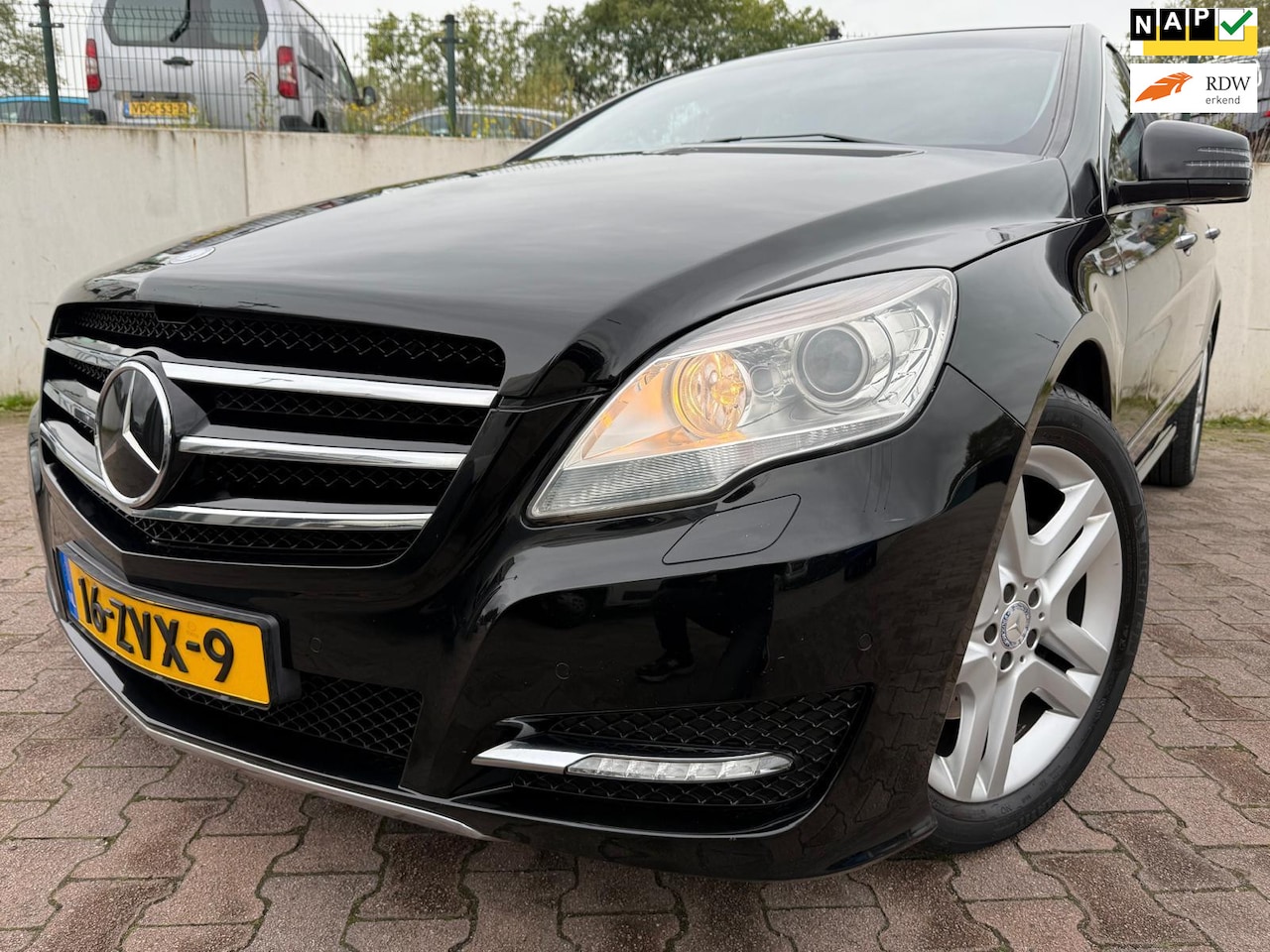 Mercedes-Benz R-klasse - 350 CDI Lang 4-Matic Prestige 7p./PANO/NAVI/CAMERA/MEMMORY/ZEER GOED ONDERHOUDEN/RIJDT ALS - AutoWereld.nl