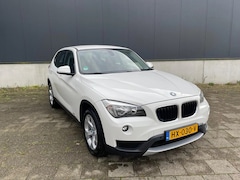 BMW X1 - sDrive20i Business+, automaat, navi