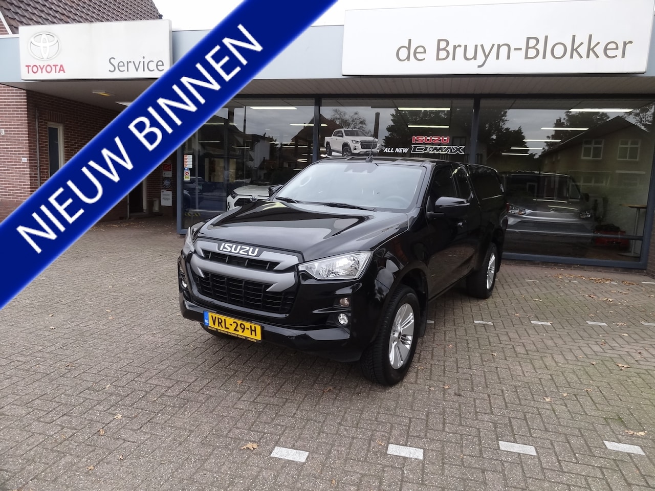 Isuzu D-Max - 1.9 Extended Cab LS Automaat hardtop / trekhaak / cruise control / climate control - AutoWereld.nl