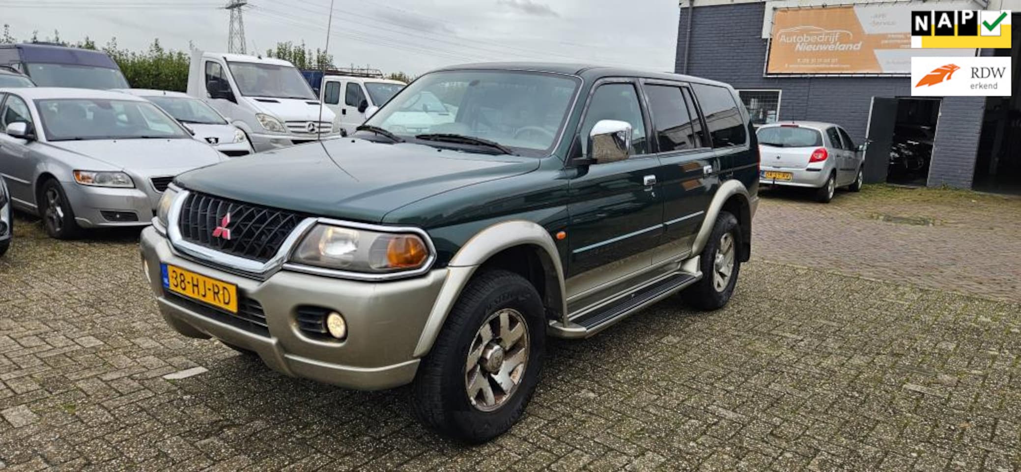 Mitsubishi Pajero Sport - 3.0 V6 GLS AUTOMAAT FULL OPTIONS NAP - AutoWereld.nl