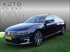 Volkswagen Passat - 1.4 TSI GTE Connected Series Plus Automaat, Virtueel display, Panoramadak, Leder/Alcantara