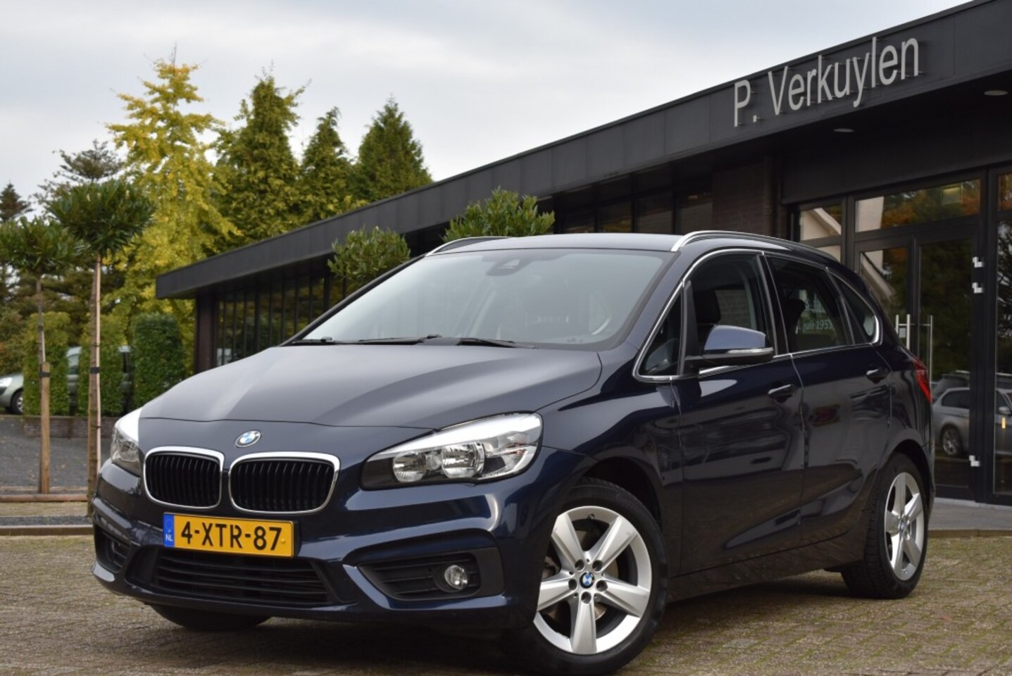 BMW 2-serie Active Tourer - 218i Active Tourer Advantage Sport I NAVIGATIE I CLIMATE CONTROL - AutoWereld.nl