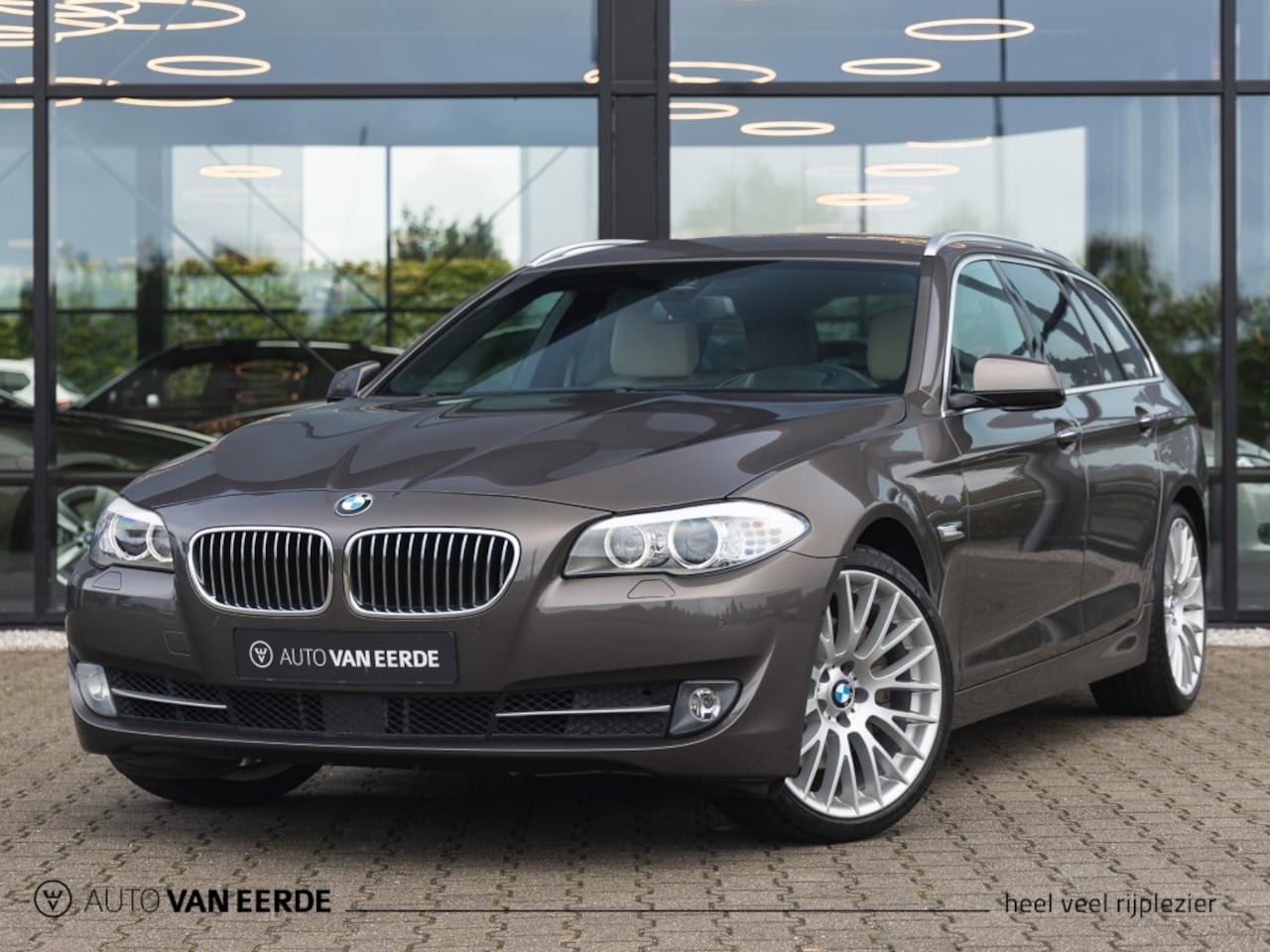 BMW 5-serie Touring - 535i Touring xDrive Aut. - vol, 69dkm - AutoWereld.nl