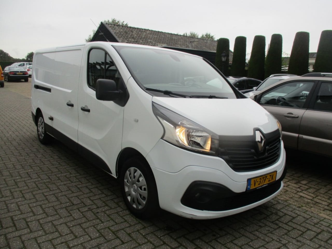 Renault Trafic - 1.6 dCi T29 L2H1 Luxe 1.6 dCi T29 L2H1 Luxe - AutoWereld.nl