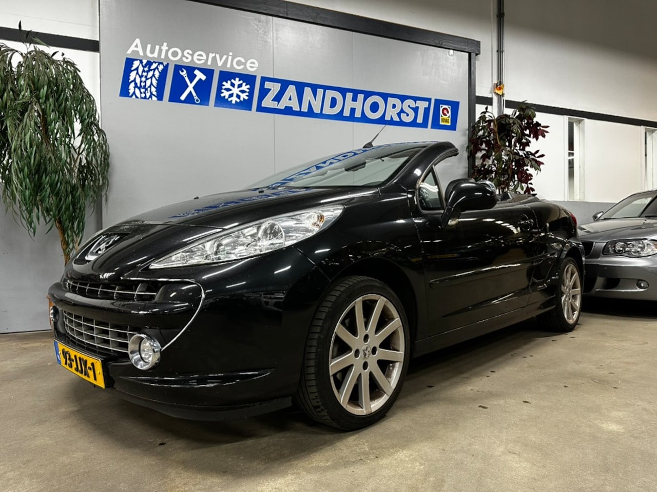 Peugeot 207 CC - 1.6 VTi Roland Garros 1.6 VTi Roland Garros - AutoWereld.nl