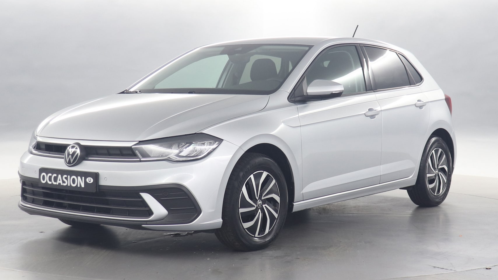 Volkswagen Polo - 1.0 TSI 95pk Life / Navigatie / Parkeersensoren / Apple Carplay - AutoWereld.nl