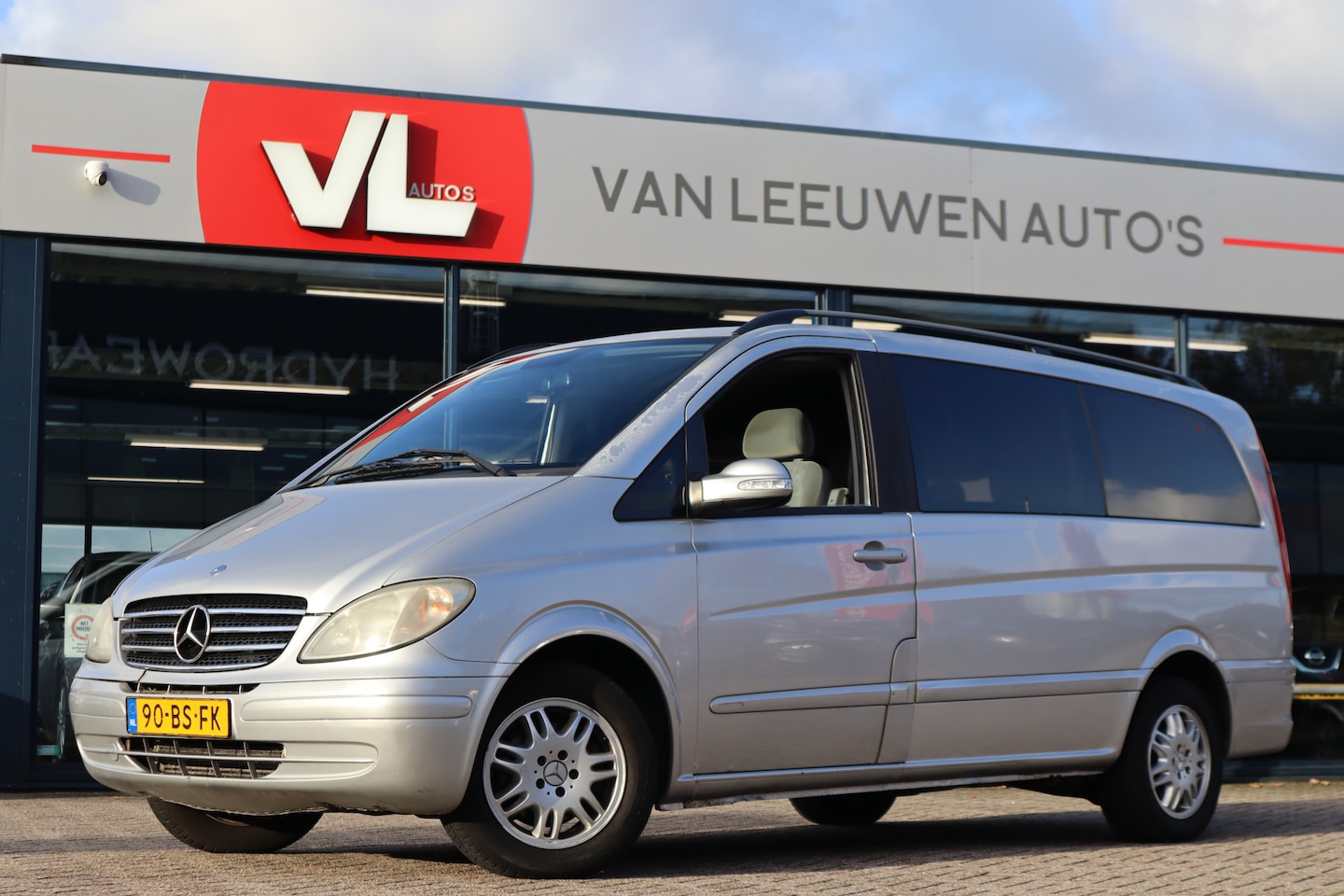 Mercedes-Benz Viano - 2.2 CDI Trend | Automaat | Navigatie | APK 17-11-2025 | - AutoWereld.nl