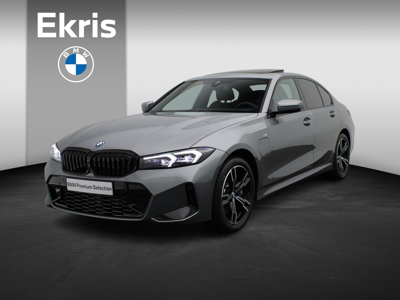 BMW 3-serie - Sedan 320e M Sportpakket Pro | Travel Pack | Innovation Pack | Entertainment Pack | Stuurw - AutoWereld.nl