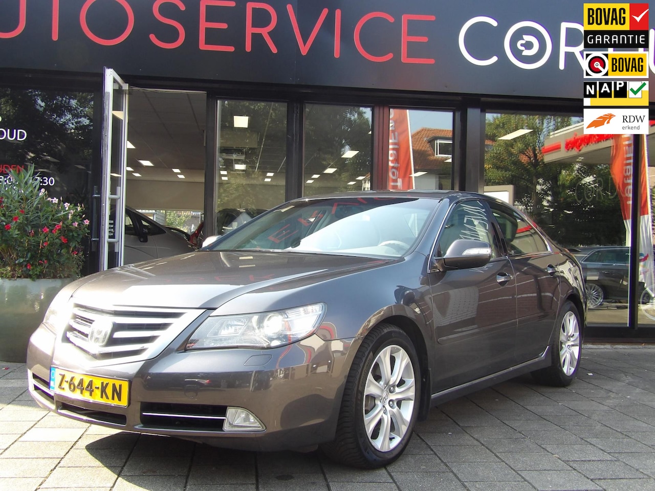 Honda Legend - 3.7 V6 HONDA LEGEND V6 /AUTOMAAT/FULL OPTION / 4 WD AANDRIJVING - AutoWereld.nl