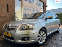 Toyota Avensis Wagon - 1.8 VVTi Terra|Clima|Trekhaak|Navi|