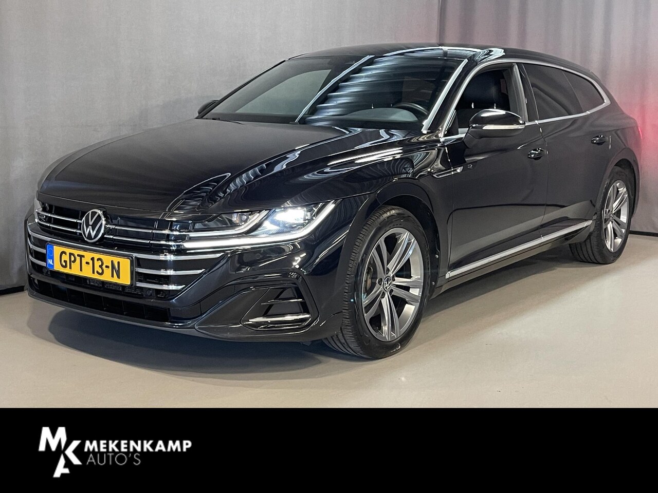 Volkswagen Arteon Shooting Brake - 1.4 TSI eHybrid R-Line Business+ 18"/Trekhaak/Standkachel/Stoelverwarming v+a/Stuurverwarm - AutoWereld.nl