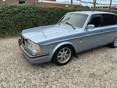 Volvo 240 - GLT T5