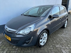 Opel Corsa - 1.2-16V BlitZ 5-Deurs - Navigatie - Cruise Control