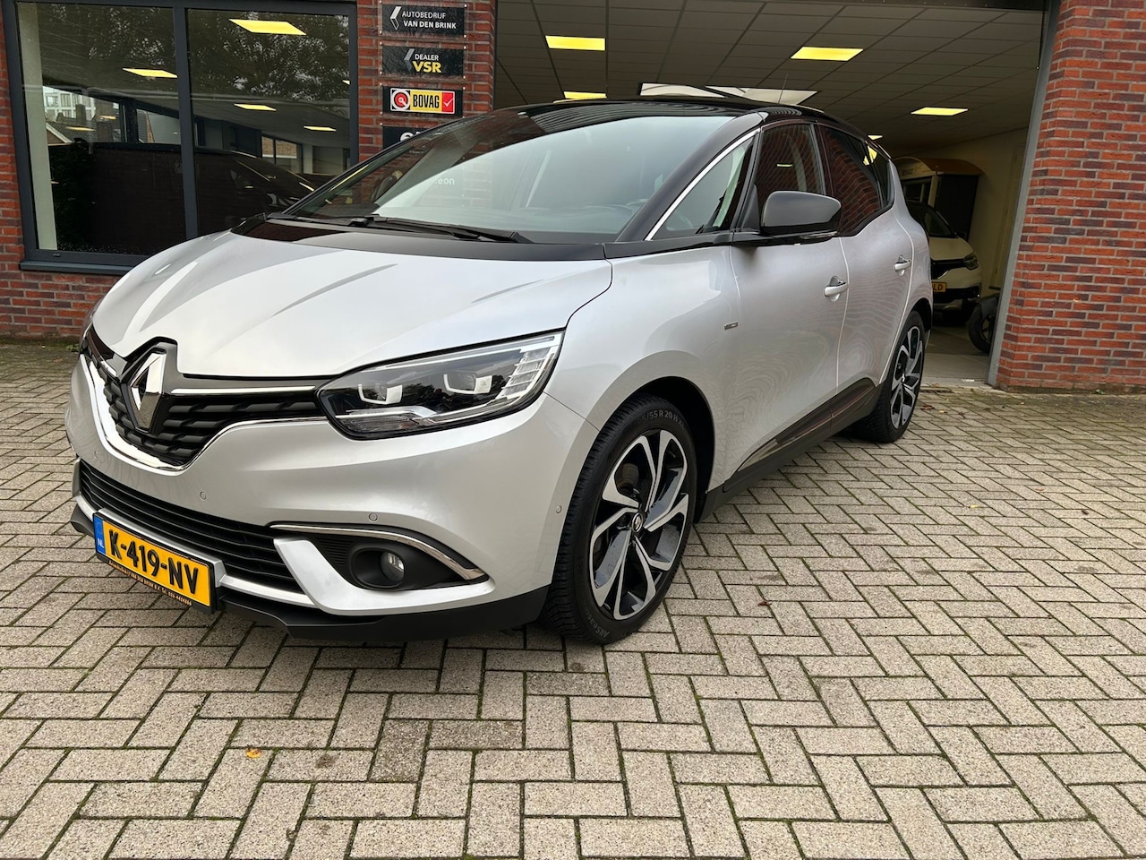 Renault Scénic - 1.3 TCe Bose EDC/ ALL SEASON/TREKHAAK - AutoWereld.nl