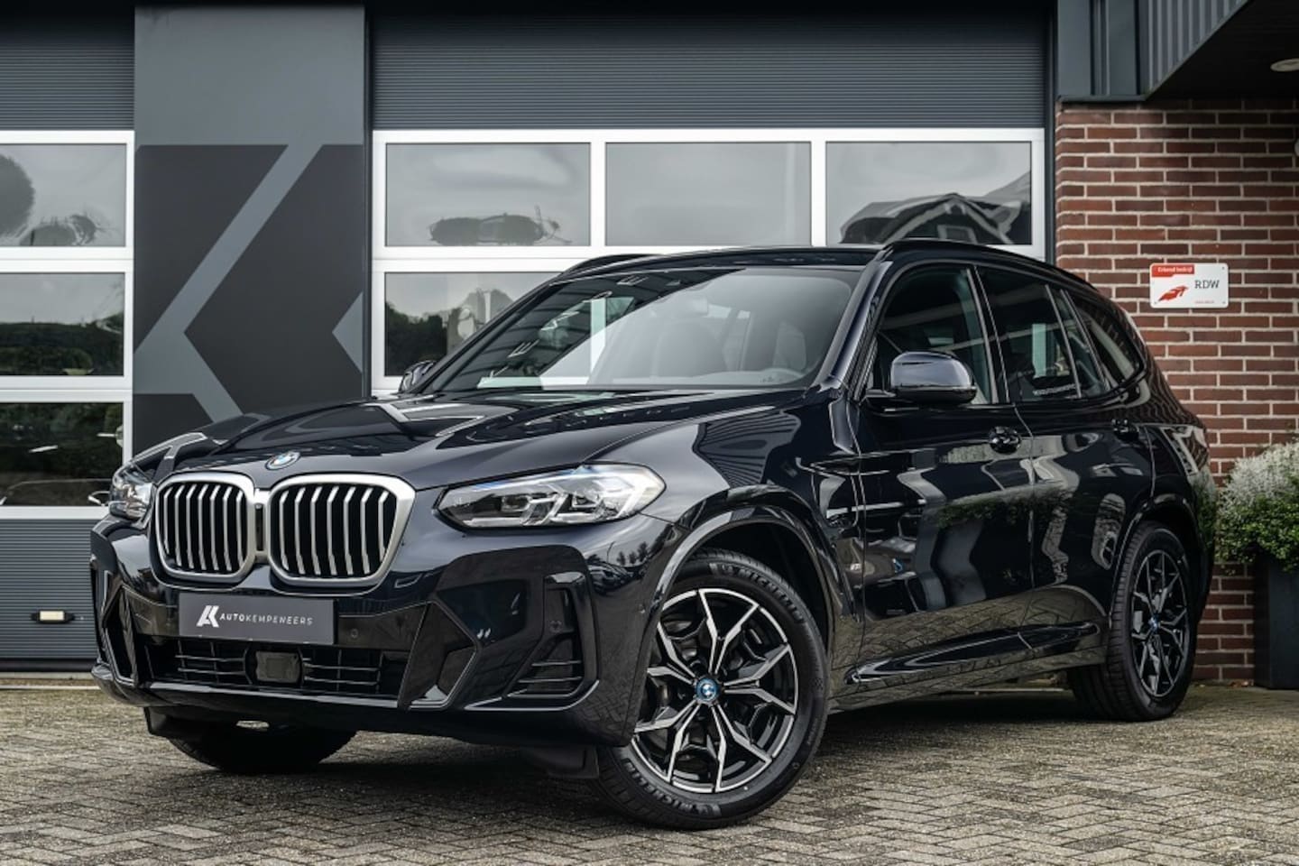 BMW X3 - xDrive 30e M Sport | HIFI | Trekhaak | Leder | Adapt. Led | ACC | 19 Inch | - AutoWereld.nl