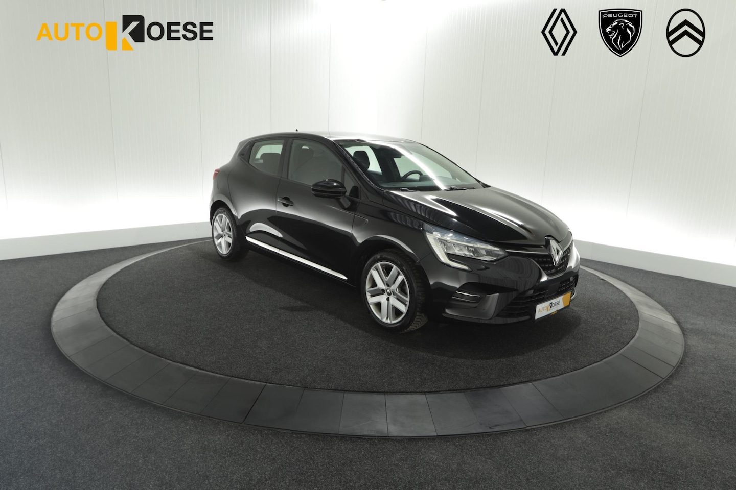 Renault Clio - TCe 100 Zen | Parkeersensoren | Apple Carplay | Cruise Control - AutoWereld.nl