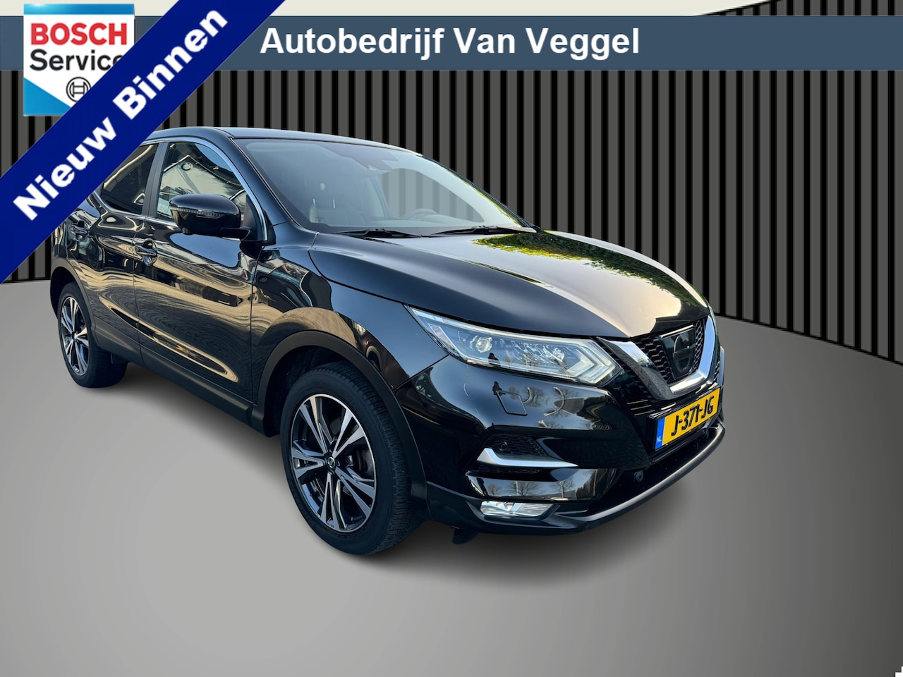 Nissan Qashqai - 1.6 N-Connecta 360 graden camera, cruise, navi, trekhaak - AutoWereld.nl