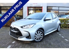 Toyota Yaris - 1.5 VVT-i Dynamic Special | Rijklaar | Apple/Android | Stoel-/stuurverw. | LED | Keyless |