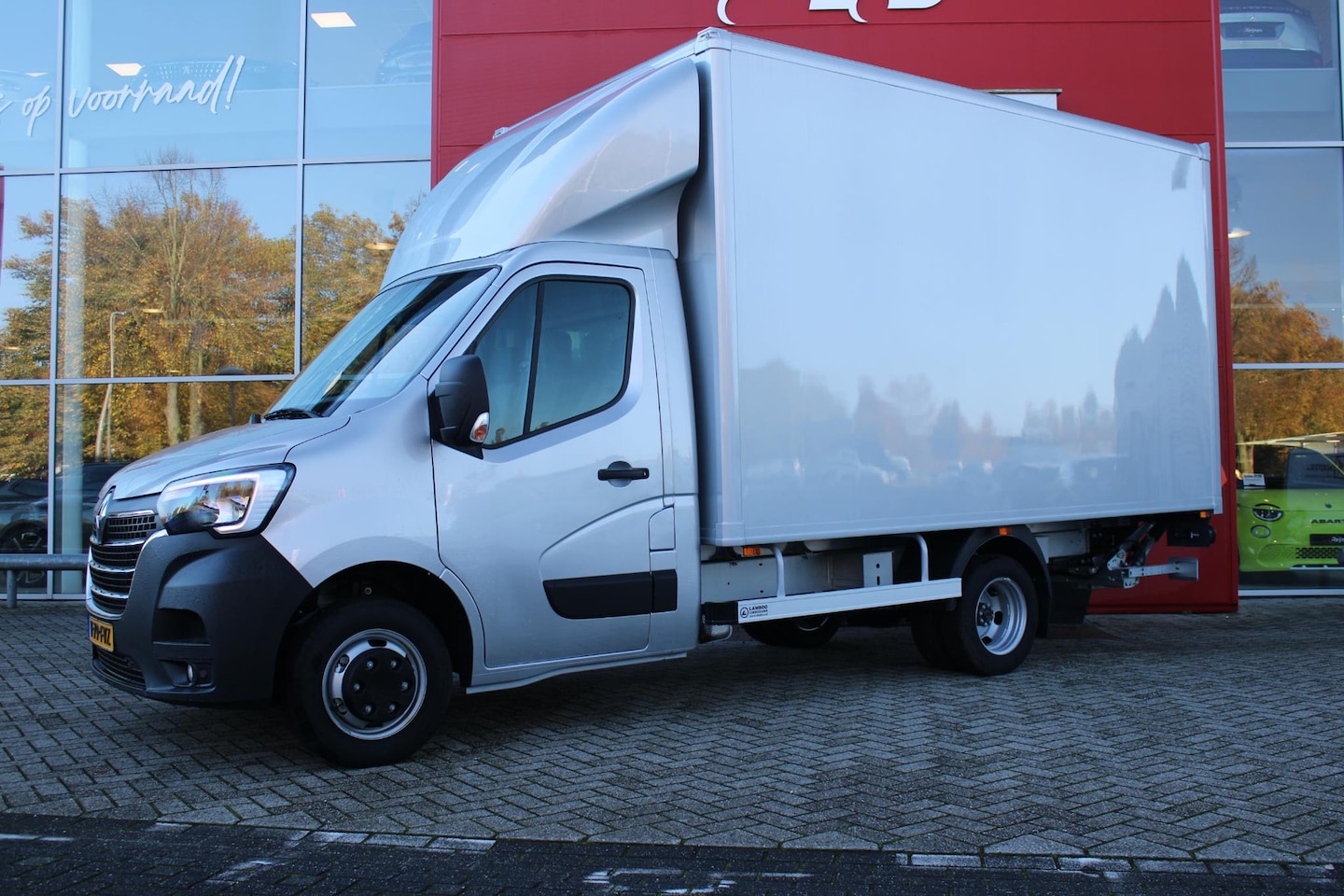 Renault Master - T35 2.3 dCi 165PK L3 DL ENERGY BAKWAGEN | DUBBELLUCHT | NAVIGATIE | DAB+ RADIO | DHOLLANDI - AutoWereld.nl