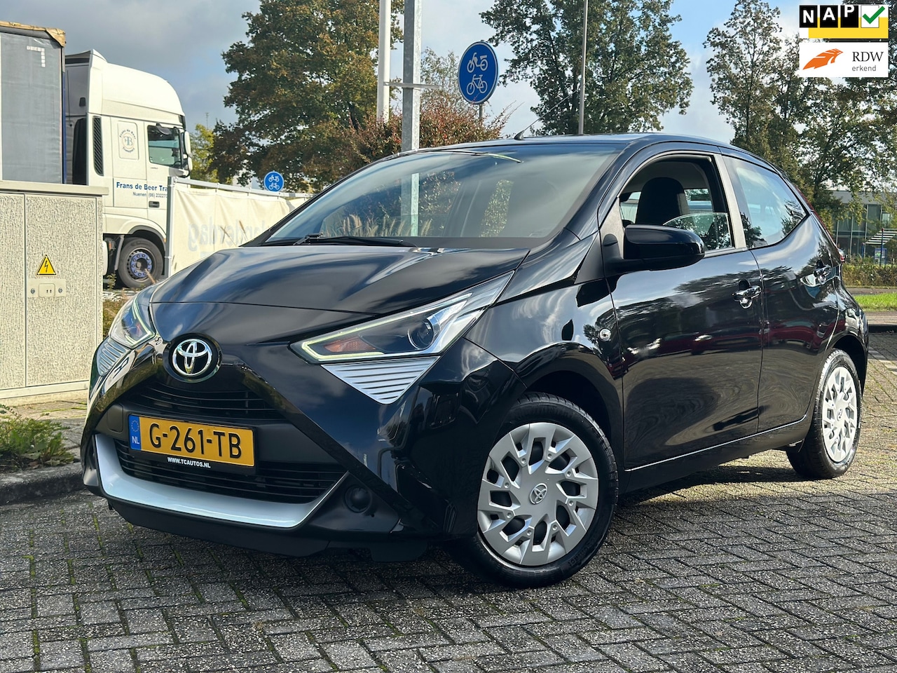 Toyota Aygo - 1.0 VVT-i x-play limited 1E EIGENAAR NIEUWSTAAT - AutoWereld.nl