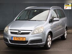 Opel Zafira - 1.8 Essentia Airco/Cruise/Trekhaak/7. Pers