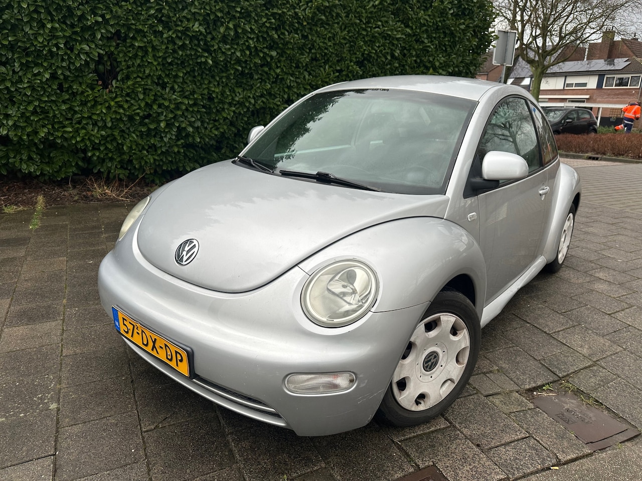 Volkswagen New Beetle - MET AIRCO & APK TOT 23-02-2025! - AutoWereld.nl