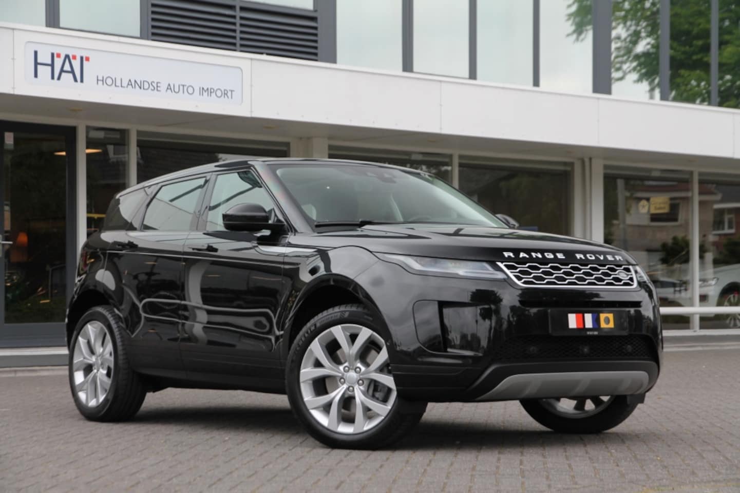 Land Rover Range Rover Evoque - P250 AWD SE - Pano - AutoWereld.nl