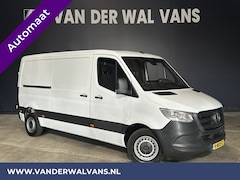 Mercedes-Benz Sprinter - 311 CDI 9G-Tronic Automaat L2H1 Euro6 Airco | Cruisecontrol | Trekhaak Chauffeursstoel