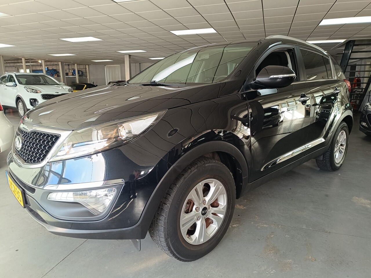 Kia Sportage - 1.6 GDI BusinessLine Full Map Navi Clima 108963 Km - AutoWereld.nl